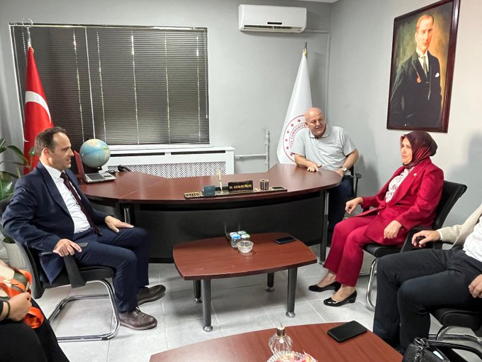 Tekirdağ’ın Hayrabolu ilçesinde sağlık hizmetlerinin etkinliği masaya yatırıldı. Önceki dönem