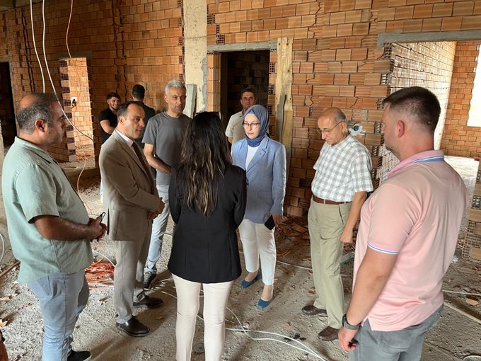 AK Parti Tekirdağ Milletvekili Çiğdem Koncagül, Hayrabolu’da hayırsever desteğiyle ilçeye