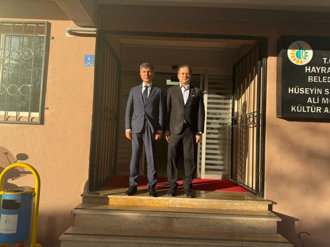 Çorlu Kaymakamı Niyazi Erten, meslektaşı ve mevkidaşı Hayrabolu Kaymakamı Eyüp