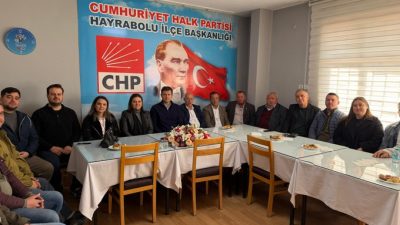 Çerkezköy Belediye Başkanı Vahap Akay, beraberinde Muratlı Belediye Başkanı Varol