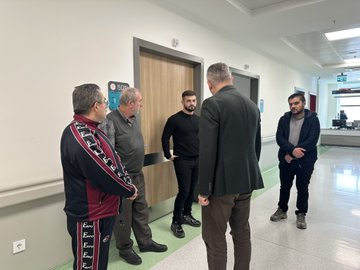 Şehir Hastanesi’nde gerçekleştirilen hasta ve taziye ziyaretleri kapsamında, teşkilatın ve