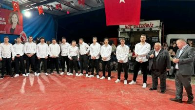 Tekirdağ'ın Hayrabolu ilçesine bağlı Çerkezmüsellim Mahallesi'nde, vatan görevi için askere