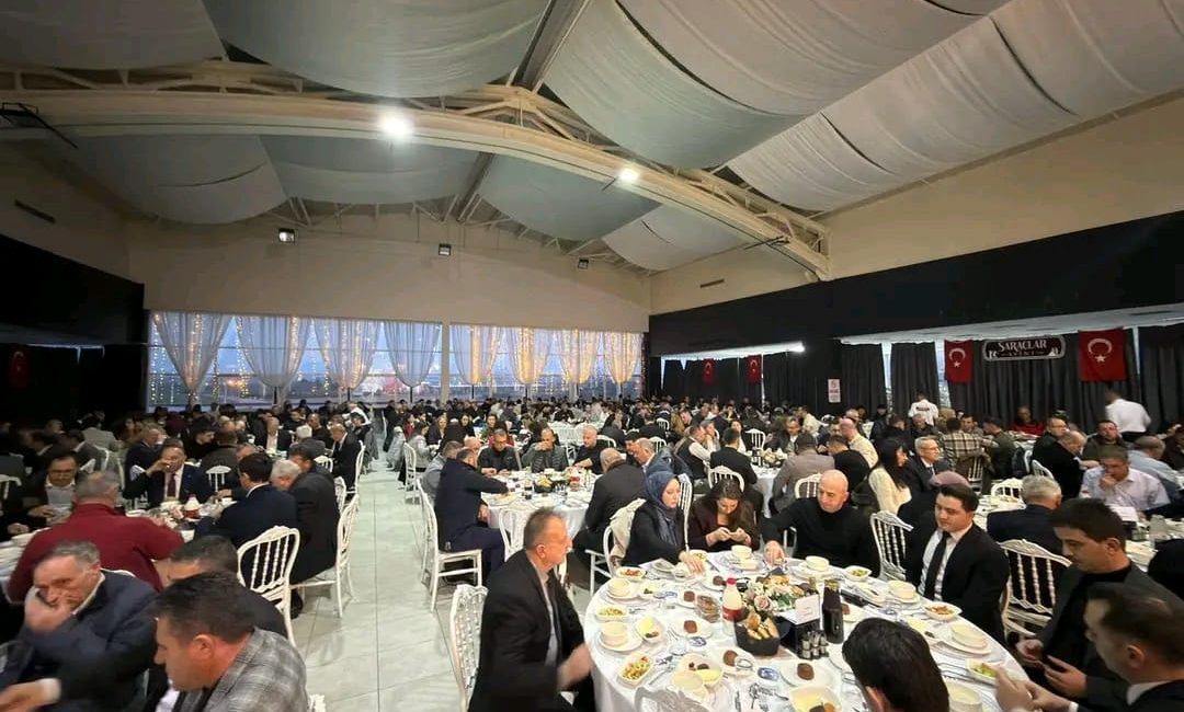 Tekirdağ Valisi Recep Soytürk’ün himayesinde; Hayrabolu Kaymakamlığı ve Hayrabolu Belediyesi