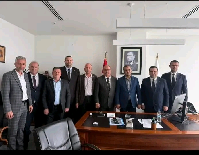 Hayrabolu Şoförler Odası Başkanı Muzaffer Gülay, Tekirdağ Büyükşehir Belediyesi Ulaştırma