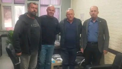 Hayrabolu Şoförler ve Otomobilciler Odası Başkanı Muzaffer Gülay ve beraberindeki